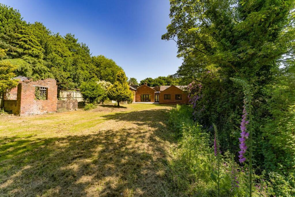 Victorian Retreat In Liverpool ノウズリー エクステリア 写真